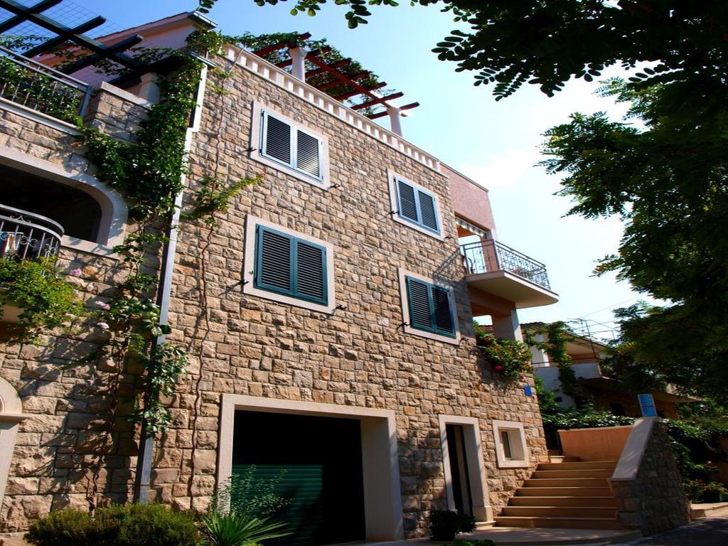 Apartments Mia Postira Oda fotoğraf